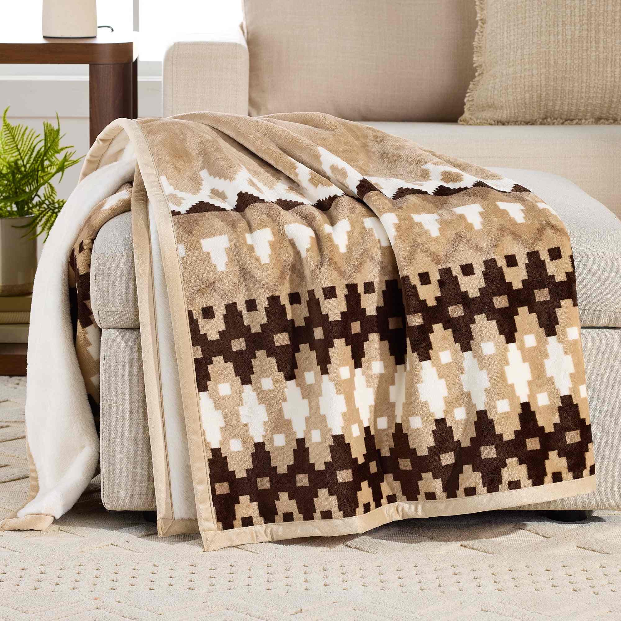 Printed Velvet & Double-Sided Faux Fur Blanket – Luxury All-Season Soft Throw