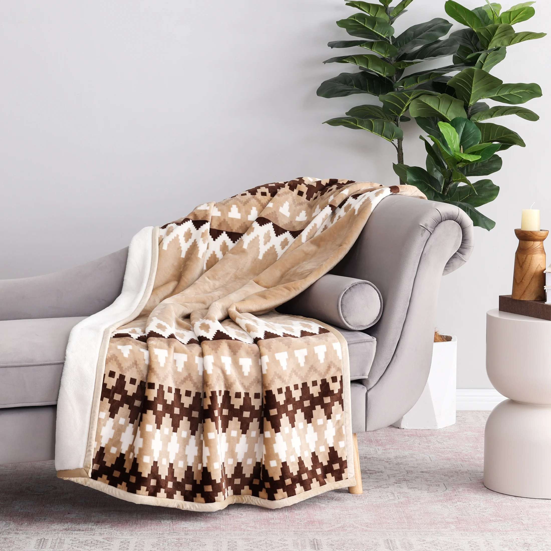 Printed Velvet & Double-Sided Faux Fur Blanket – Luxury All-Season Soft Throw
