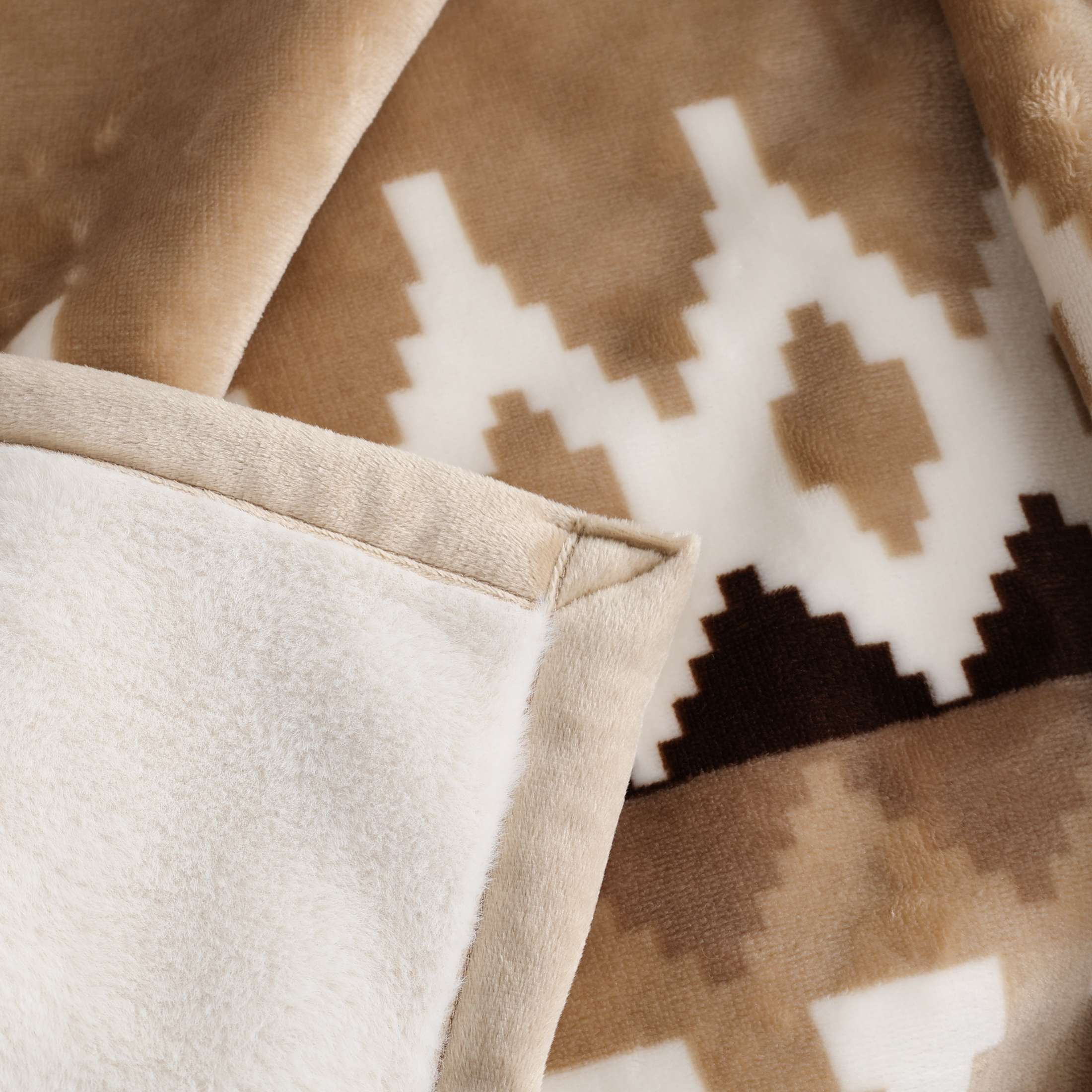 Printed Velvet & Double-Sided Faux Fur Blanket – Luxury All-Season Soft Throw