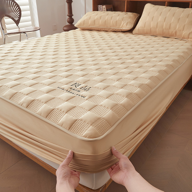 Checkered Waterproof Fitted Mattress Protector – Soft Microfiber Quilted Bed Cover