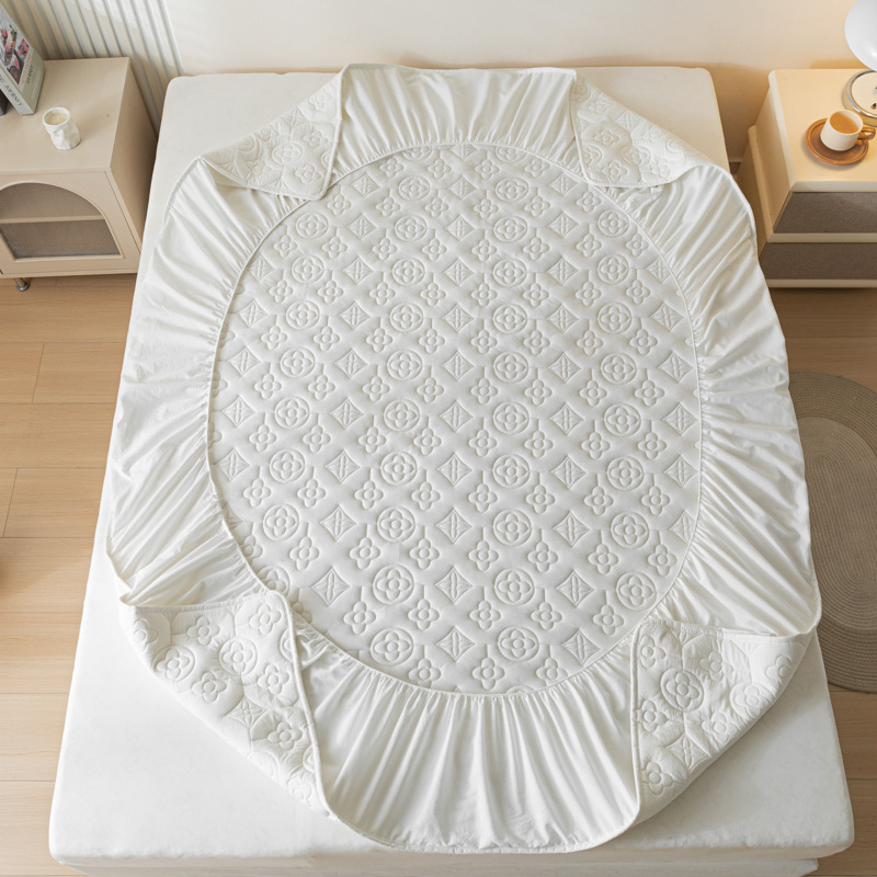 Classic Stylish Waterproof Fitted Mattress Protector – Soft Microfiber Bed Cover