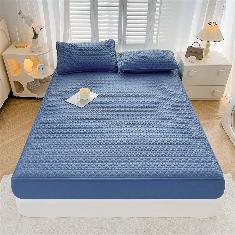 Heart Pattern Waterproof Fitted Mattress Protector – 360° Soft Microfiber Bed Cover