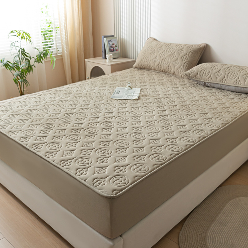 Classic Stylish Waterproof Fitted Mattress Protector – Soft Microfiber Bed Cover