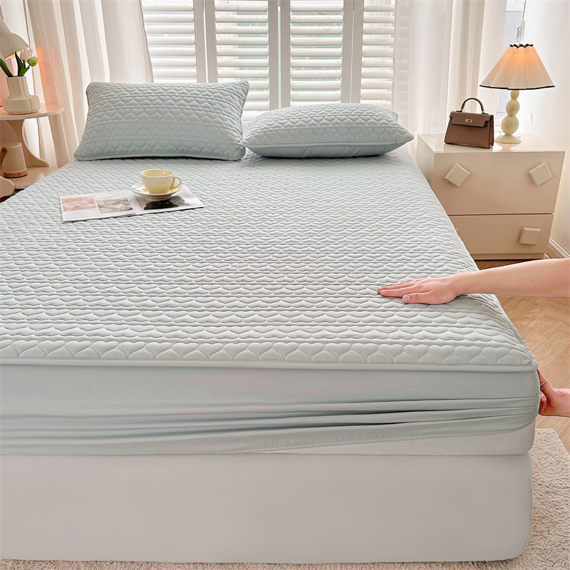 Heart Pattern Waterproof Fitted Mattress Protector – 360° Soft Microfiber Bed Cover