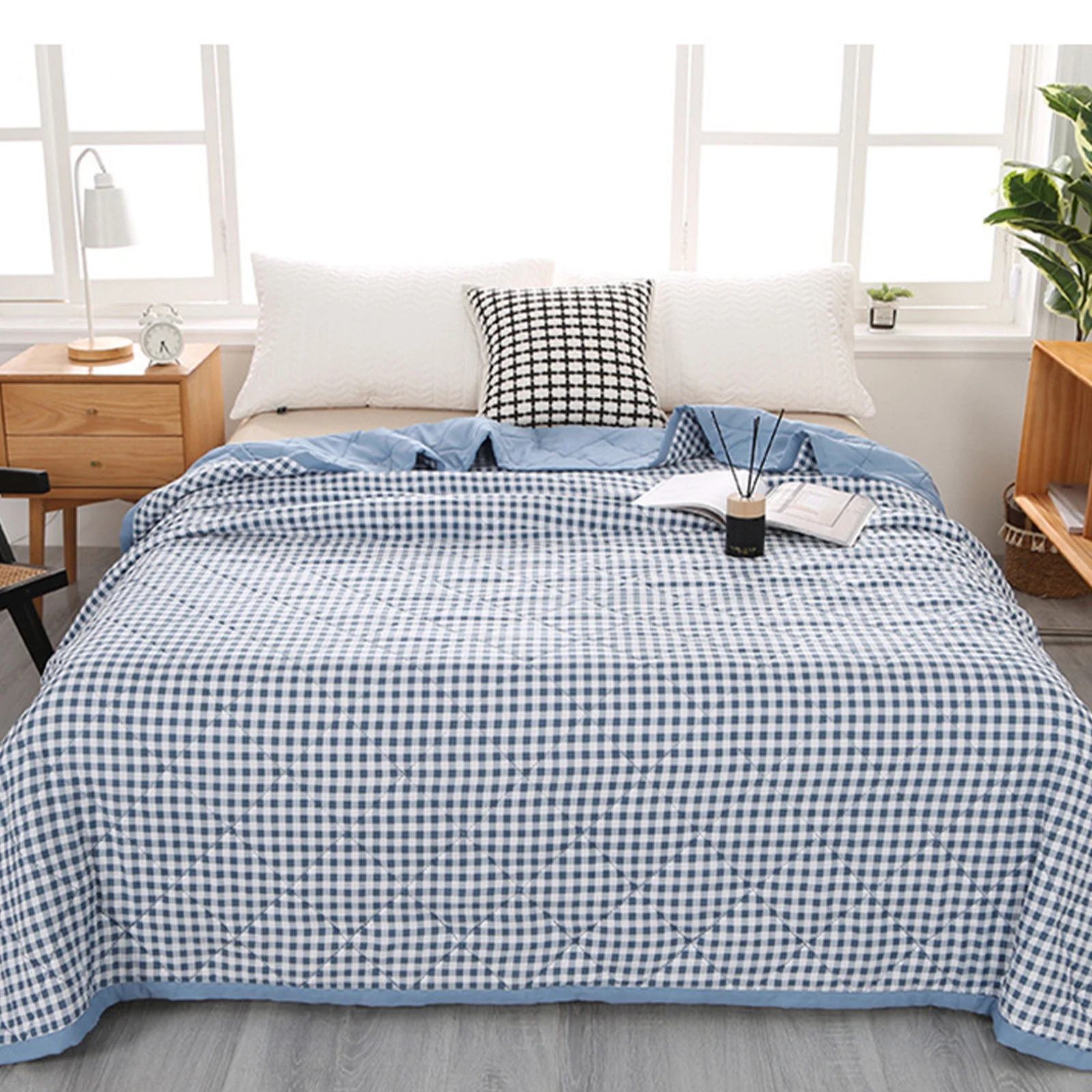 Classic Plaid Printed Summer Quilt – Reversible Lightweight Breathable Comforter