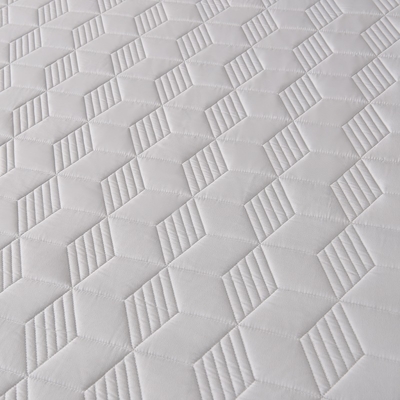 Geometric Quilted Waterproof Fitted Mattress Protector – 360° Soft Microfiber Bed Cover