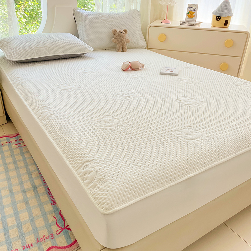 Cute Bear Waterproof Fitted Mattress Protector – Soft Microfiber Bed Cover
