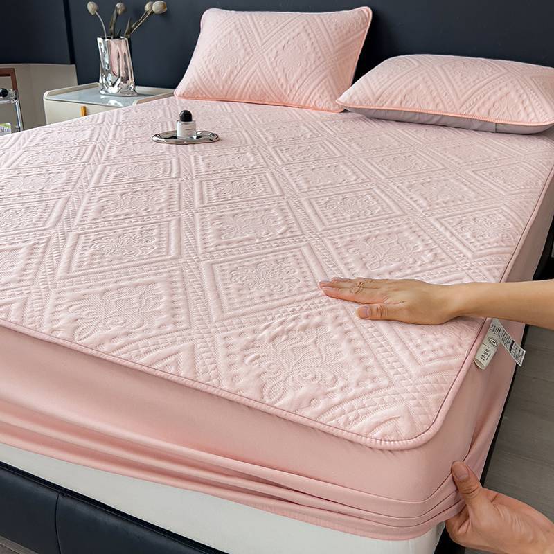 Diamond Floral Waterproof Fitted Mattress Protector – 360° Soft Microfiber Bed Cover