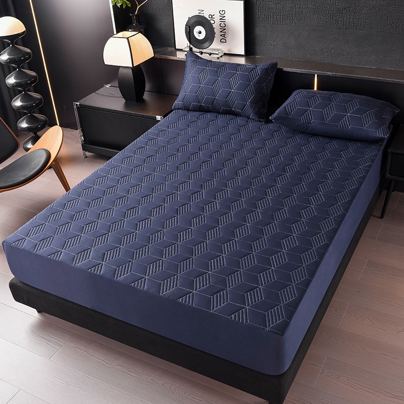 Geometric Quilted Waterproof Fitted Mattress Protector – 360° Soft Microfiber Bed Cover