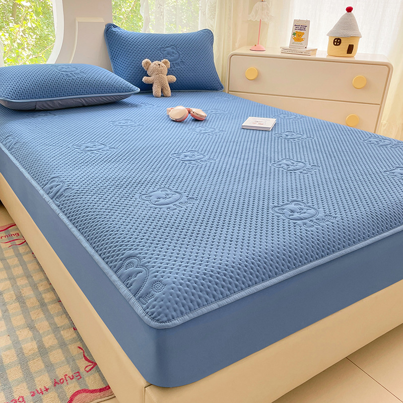 Cute Bear Waterproof Fitted Mattress Protector – Soft Microfiber Bed Cover