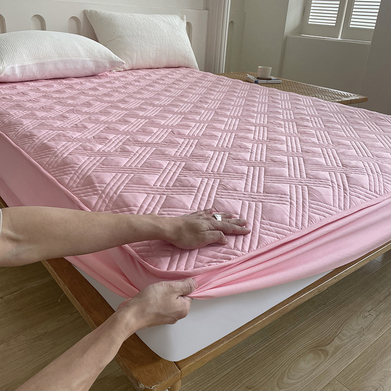 360° Waterproof Fitted Mattress Protector – Soft Microfiber Bed Cover