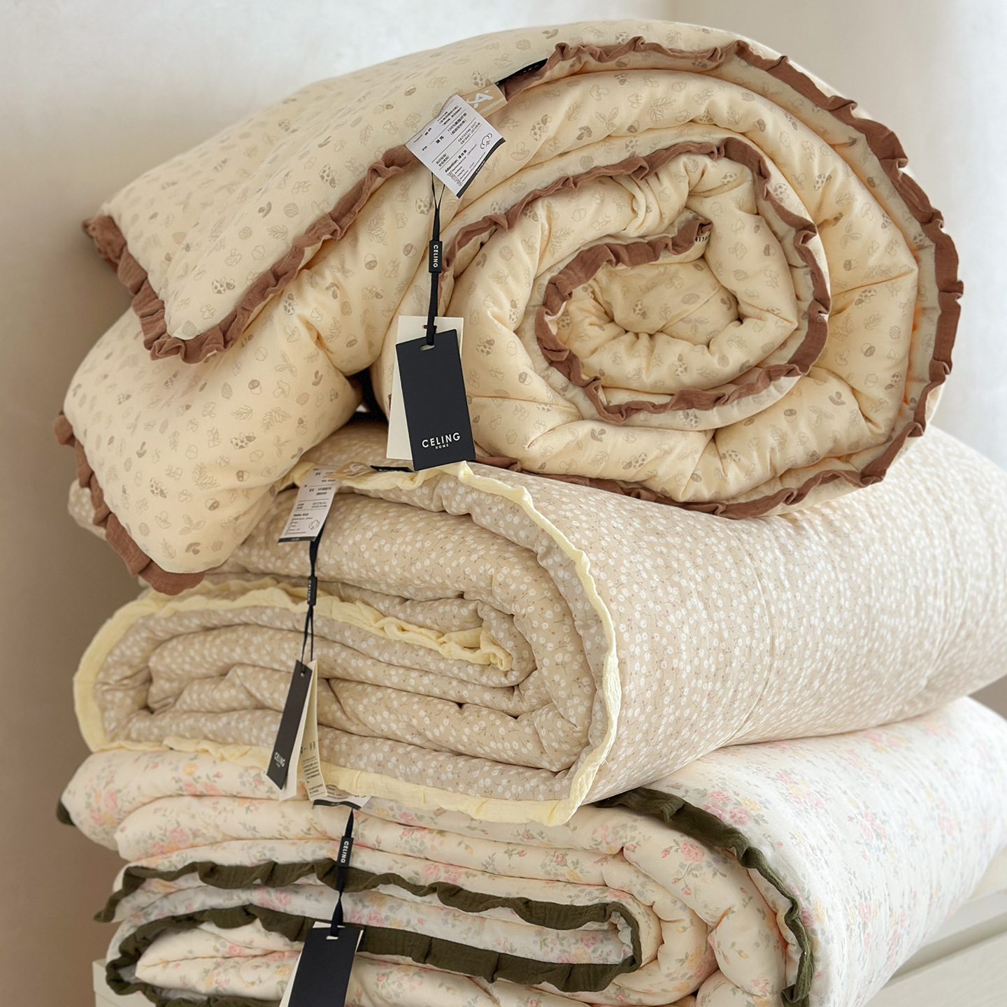 Cotton Double Gauze Lace Comforter – Soft Breathable Quilted Bedding Set