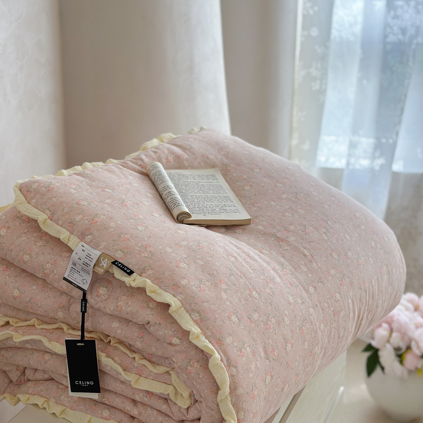 Cotton Double Gauze Lace Comforter – Soft Breathable Quilted Bedding Set