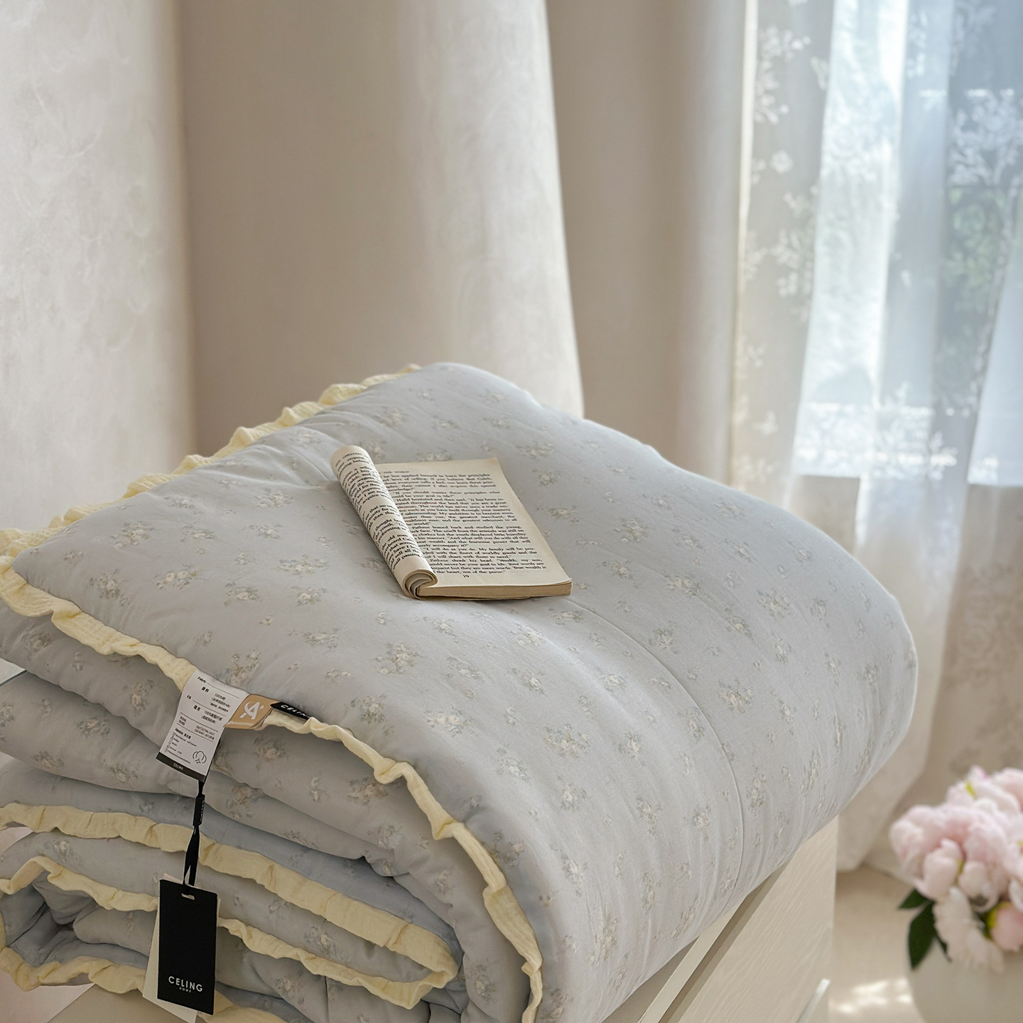 Cotton Double Gauze Lace Comforter – Soft Breathable Quilted Bedding Set