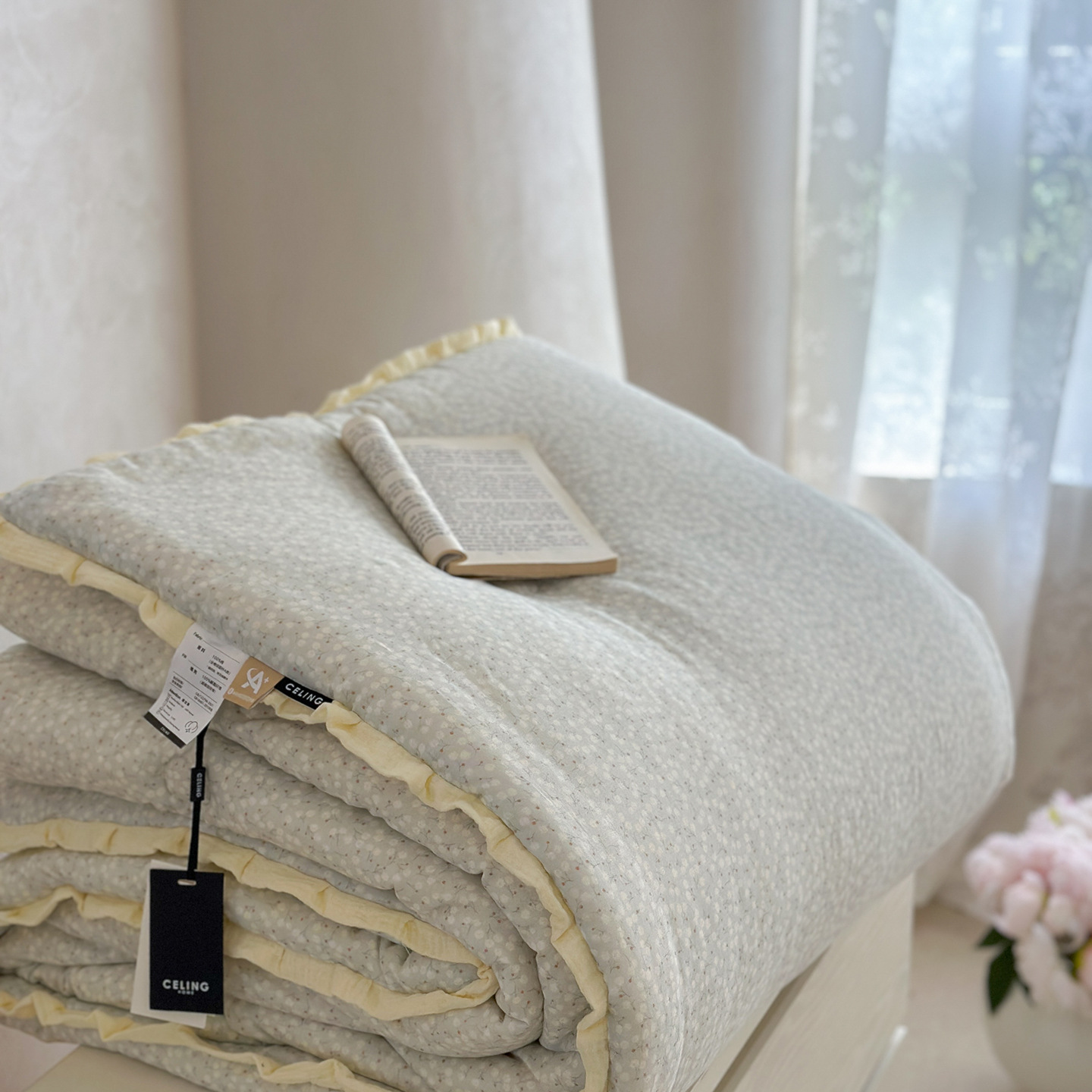 Cotton Double Gauze Lace Comforter – Soft Breathable Quilted Bedding Set