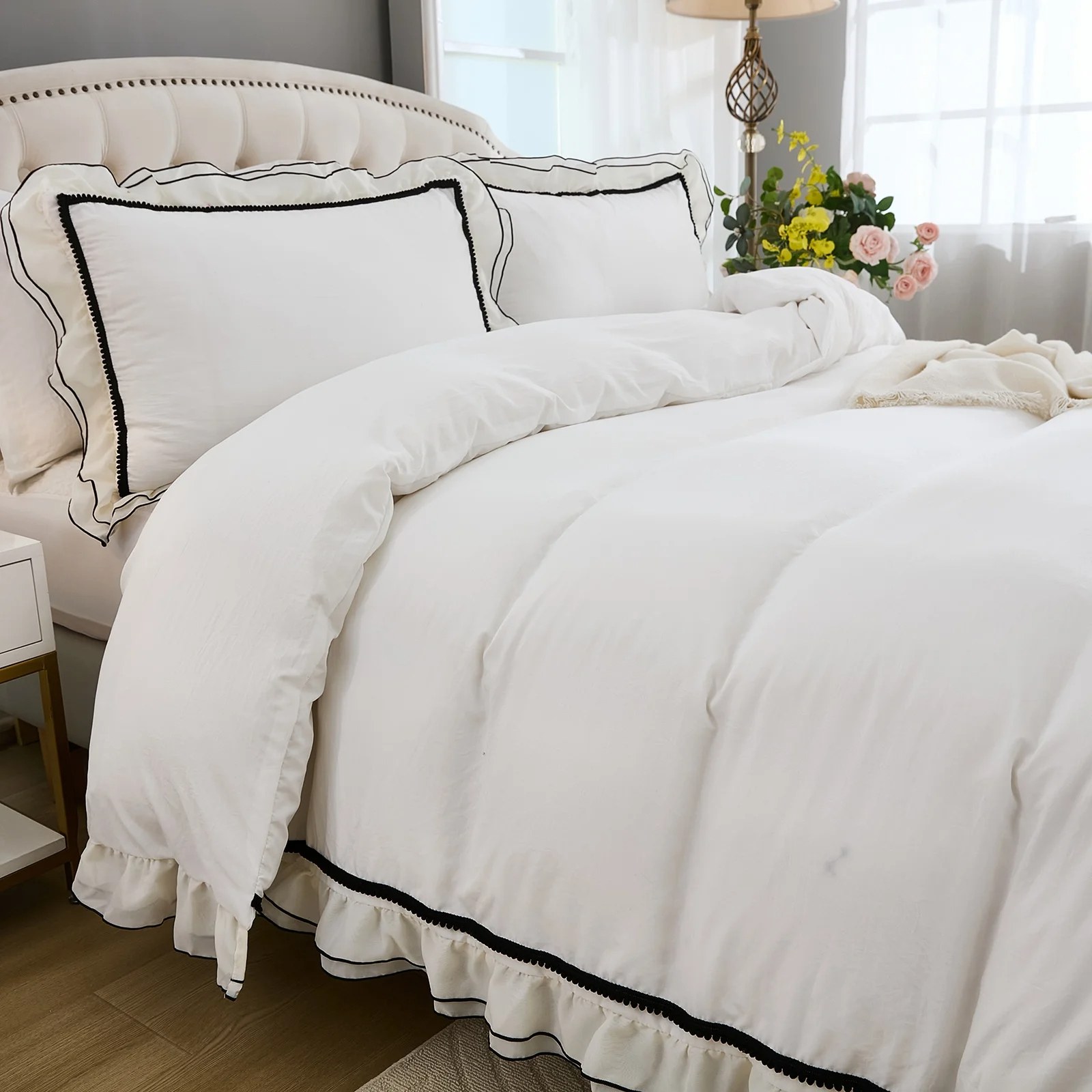 Pom-Pom Ruffled Comforter Set – 3 Piece Soft Microfiber All-Season Bedding Set