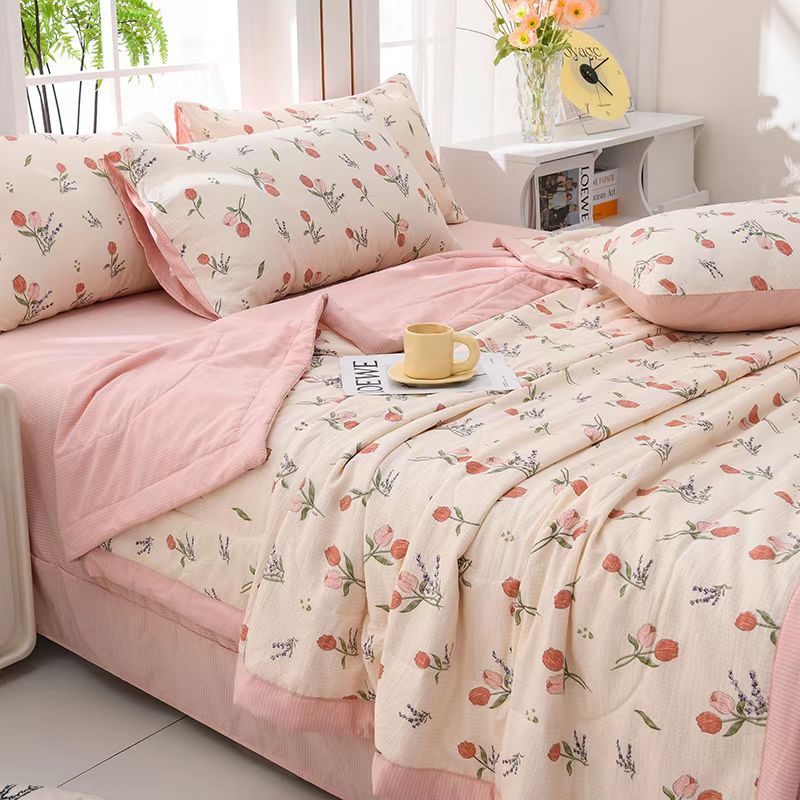 Ultra-Soft Bubble Cotton Summer Comforter Set – 3 Piece Rose Print Lightweight Bedding Set