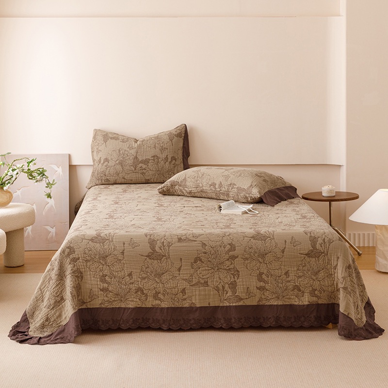 Yarn-Dyed Jacquard Cotton Gauze Bedspread Set – Four-Layer Cotton Coverlet Set with Korean-Style Lace Trim, Soft Breathable Bedding