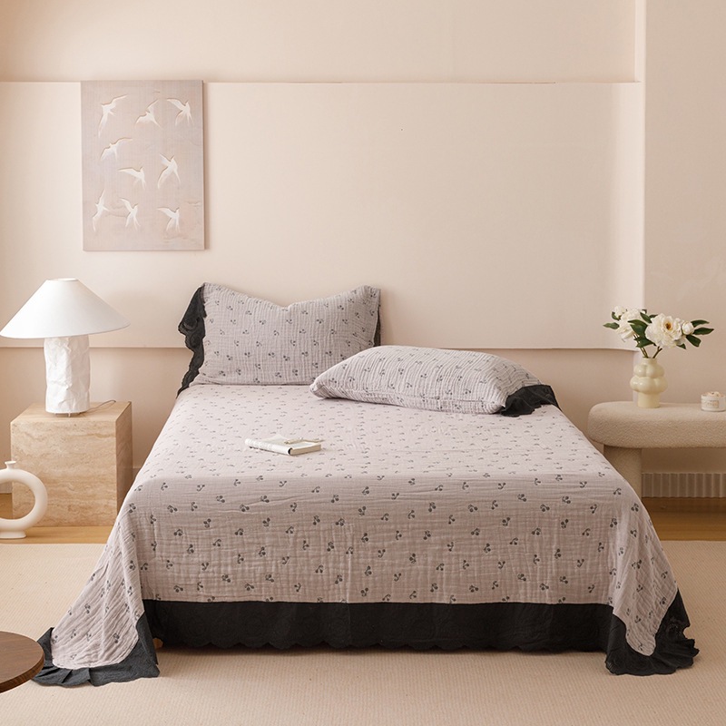 Yarn-Dyed Jacquard Cotton Gauze Bedspread Set – Four-Layer Cotton Coverlet Set with Korean-Style Lace Trim, Soft Breathable Bedding