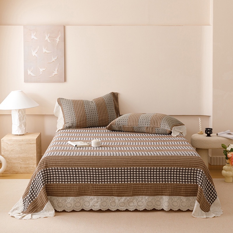 Yarn-Dyed Jacquard Cotton Gauze Bedspread Set – Four-Layer Cotton Coverlet Set with Korean-Style Lace Trim, Soft Breathable Bedding