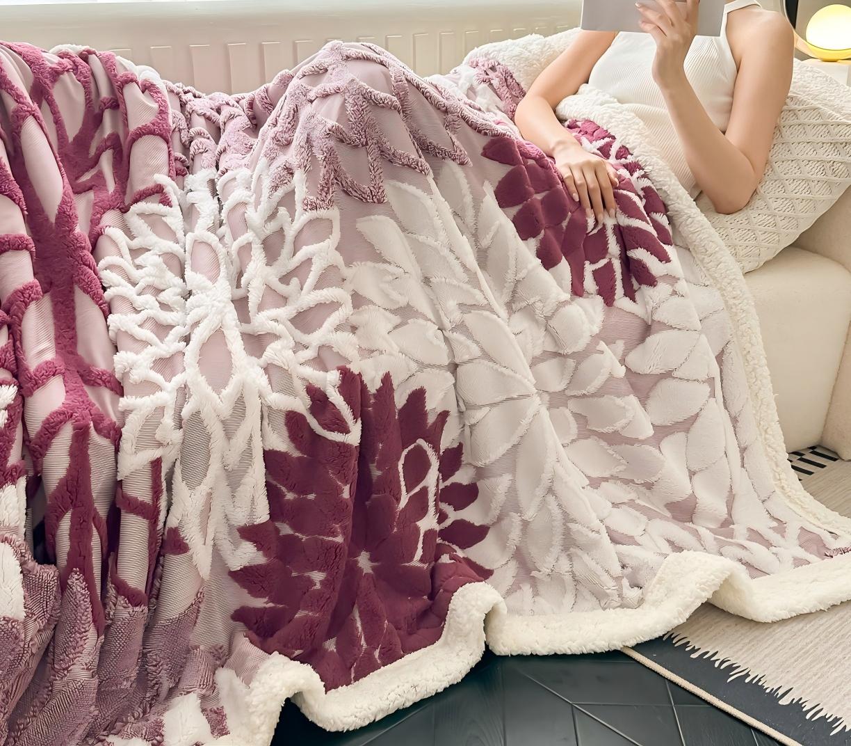 Cationic Hollow Jacquard Sherpa Double-Layer Blanket, Reversible Soft Warm Throw Blanket for Sofa, Bed, and Office, Machine Washable