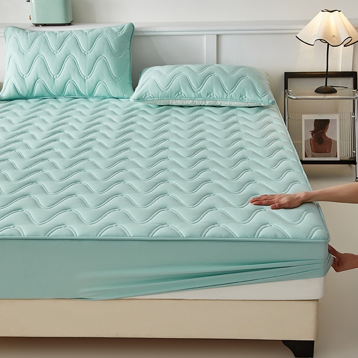 Washed Microfiber Korean Ruffle Bedspread Set, Quilted Soft Coverlet 3-Piece Set with Elegant Lace Trim, Lightweight Breathable Bedding