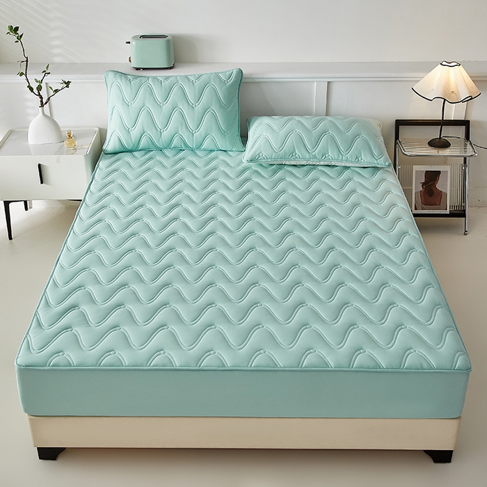 Washed Microfiber Korean Ruffle Bedspread Set, Quilted Soft Coverlet 3-Piece Set with Elegant Lace Trim, Lightweight Breathable Bedding