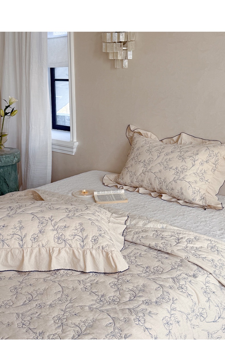 Cotton Linen Floral Quilted Bedspread Set, Ruffled Edge 3-Piece Coverlet Set with Scalloped Trim, Soft Breathable Bedding for Bedroom