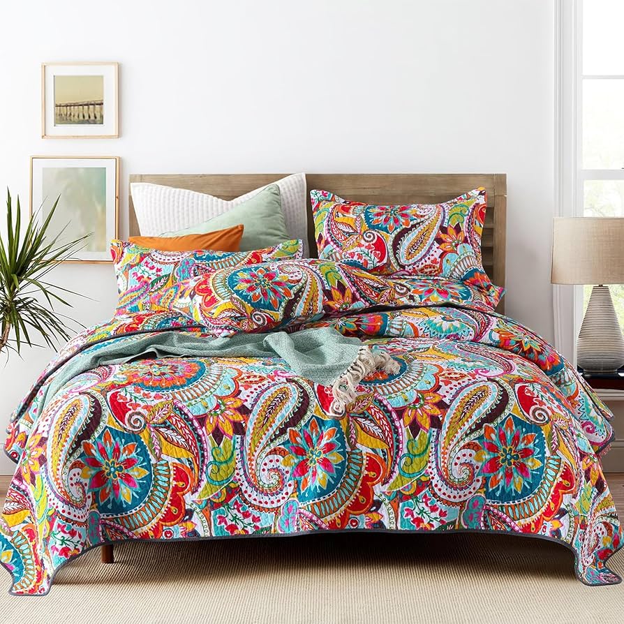 3-Piece Boho Cotton Quilted Bedcover Set with Geometric Pattern and Reversible Design