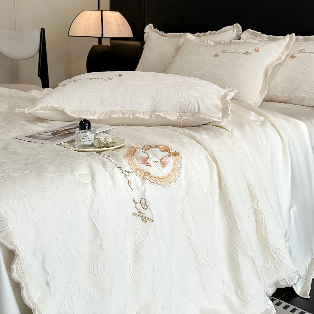 Embossed Lace Washed Faux Silk Summer Quilt, Lightweight Breathable Comforter with Embroidered Texture and Ruffled Trim, Soft Cooling Quilt for Bed