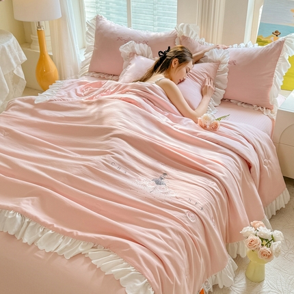 Knitted Jacquard Embroidered Summer Quilt Set with Rhinestone Accents, 4-Piece Lightweight Comforter Set with Ruffle Trim