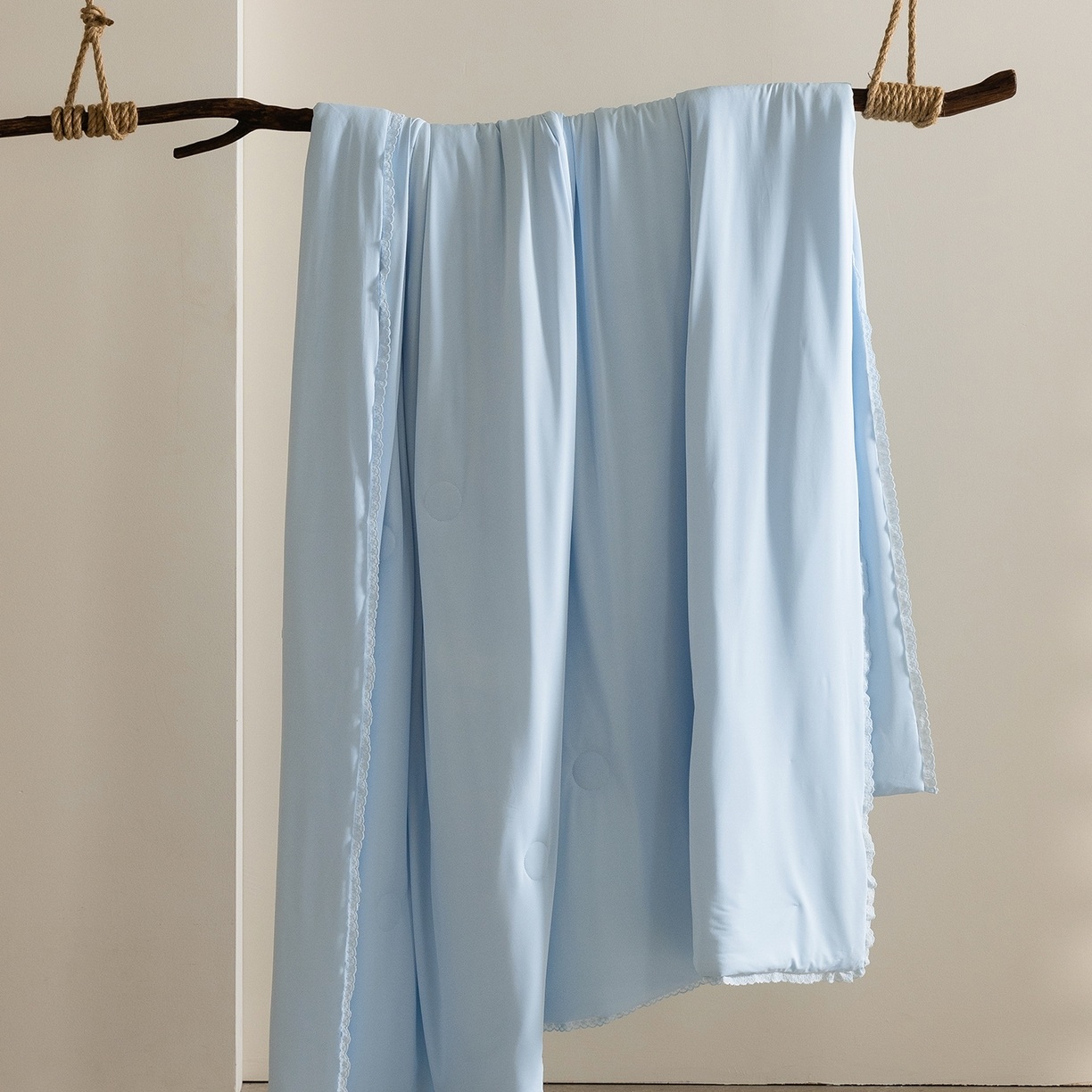 Solid Color Cooling Spandex Blend Summer Quilt Set, 4-Piece Breathable Comforter Set with Bamboo Fiber Filling and Ruffled Trim