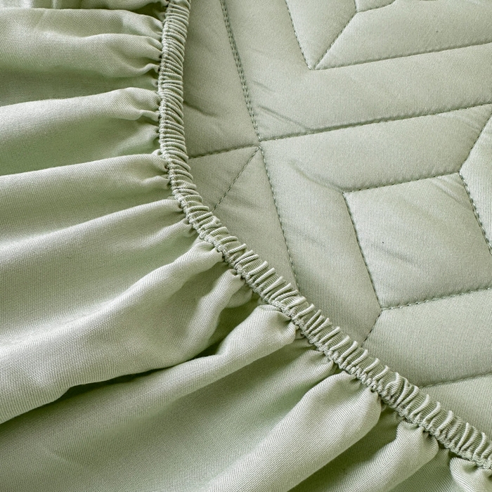 Lyocell Tencel Quilted Mattress Protector with 360° Elastic Fitted Skirt