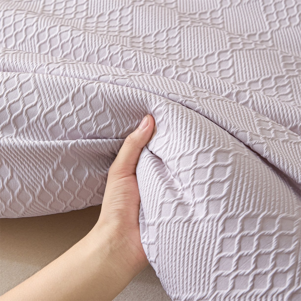Thickened Jacquard All-Season Comforter, Washed Microfiber Quilt with Soft Fiber Filling, Cozy Breathable Bedding