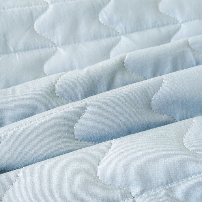 Pure Cotton Quilted Mattress Protector with M-Pattern, 3-Layer Breathable Fitted Mattress Cover with Non-Slip Base, Machine Washable