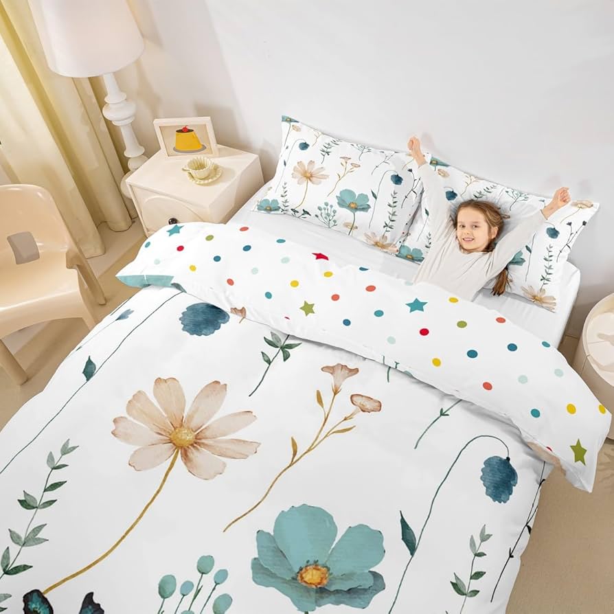 3-Piece Watercolor Wildflower Quilted Bedcover Set with Soft Pastel Tones and Shams