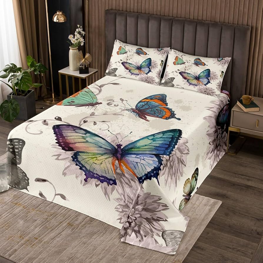 3-Piece Butterfly Watercolor Quilted Bedcover Set with Artistic Print and Decorative Shams