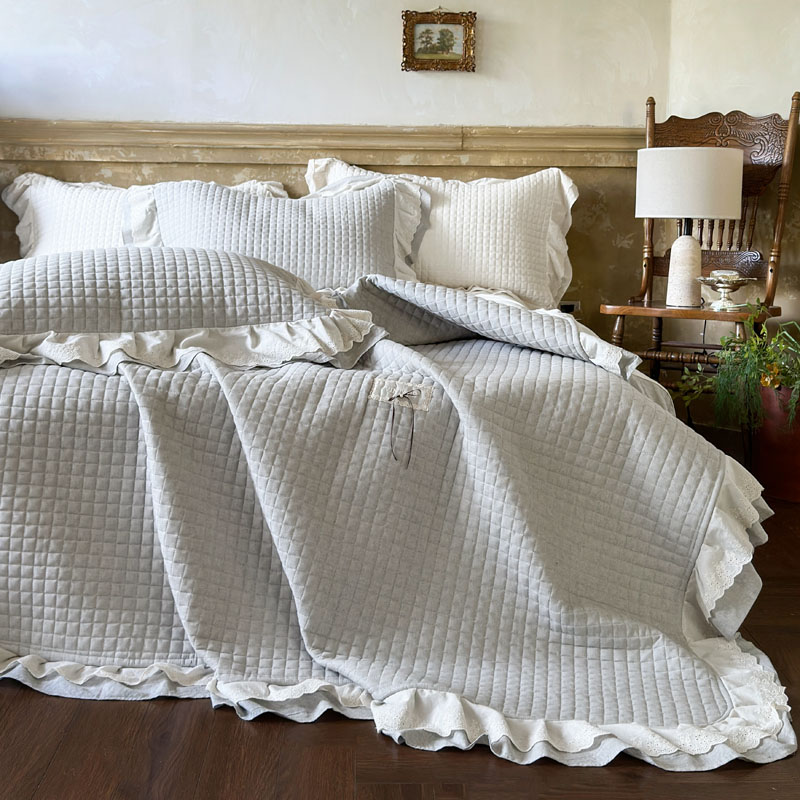 Cotton Linen Blend Quilted Bedspread Set (3-Piece) with Double Lace Trim