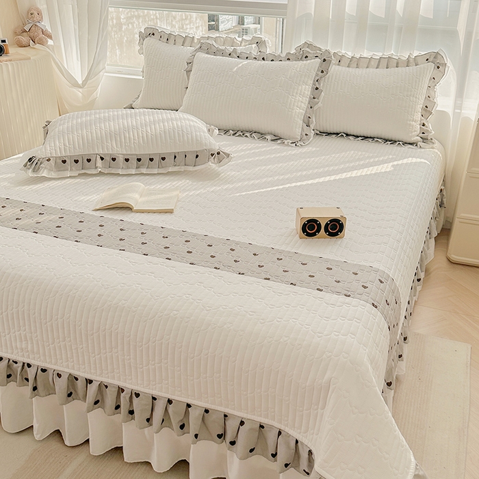 Pure Cotton Color-Block Quilted Bedspread Set (3-Piece) with Double Ruffle Trim