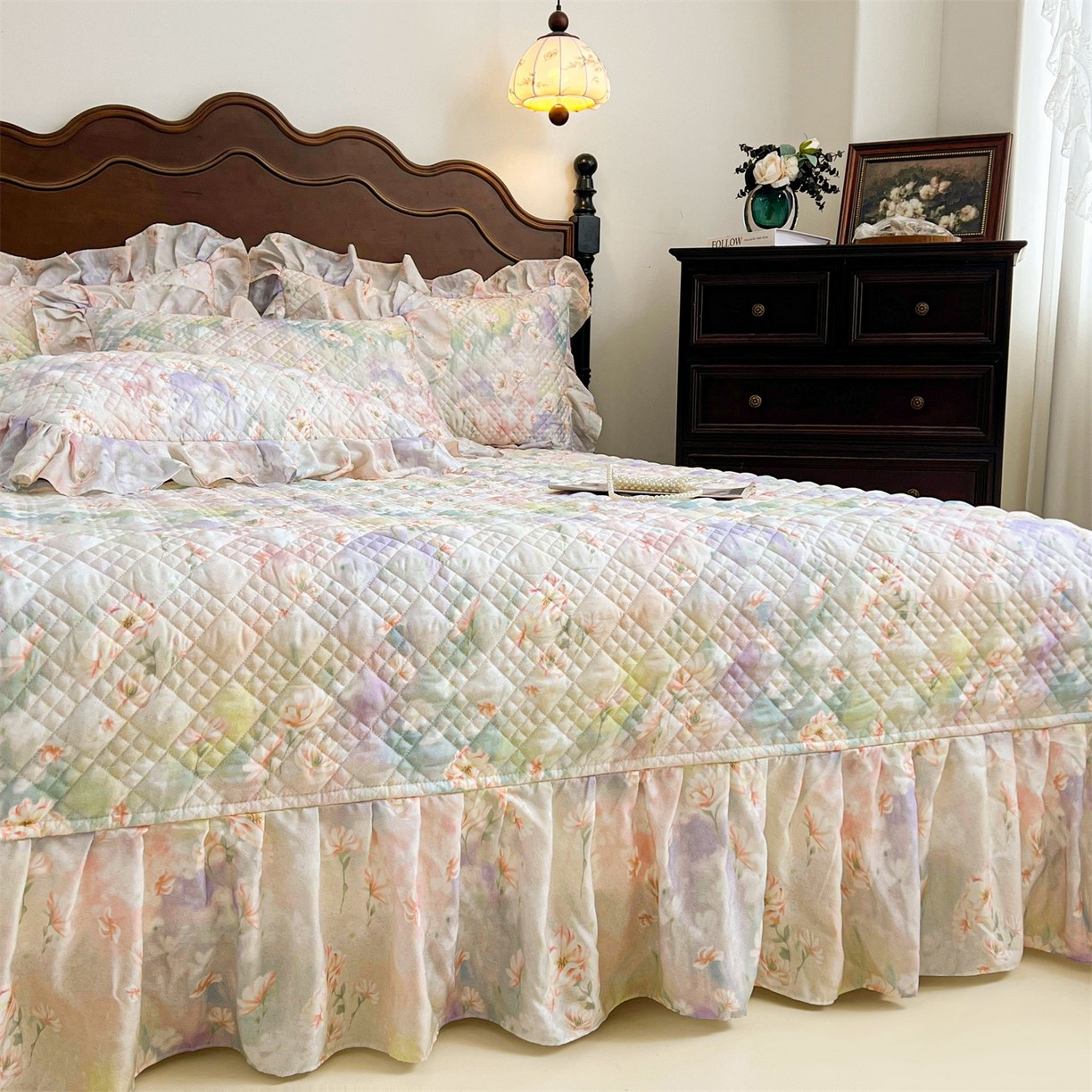 Lyocell Digital Print Quilted Bedspread Set (3-Piece) with Elegant Lace Trim