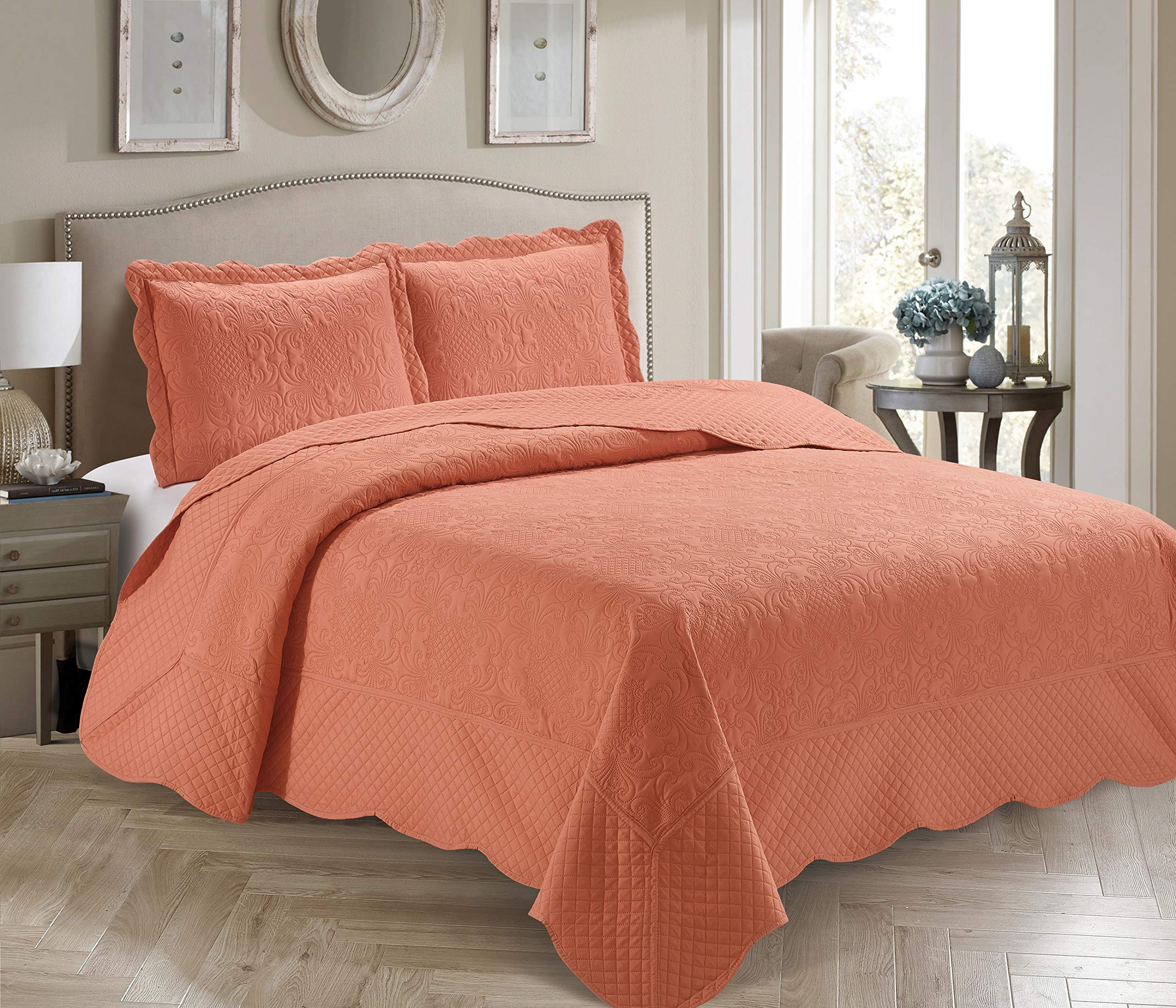 3-Piece Burnt Orange Floral Leaf Quilted Bedcover Set with Warm Tones and Pillow Shams