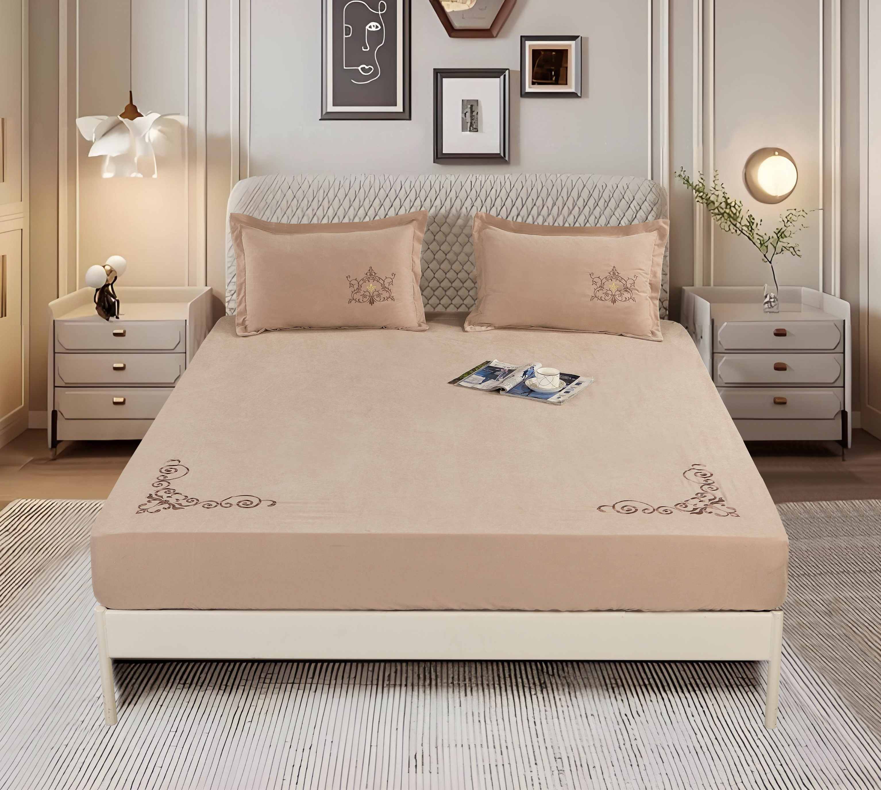 Polyester Cotton-Like 3-Piece Fitted Sheet Set | Embroidered Fitted Sheet & 2 Embroidered Pillowcases